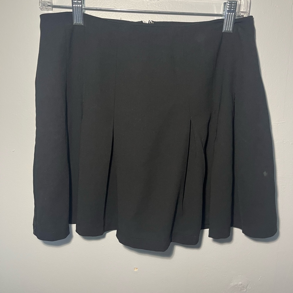Black flowy skirt
